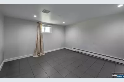 1268 Longfellow Avenue, Teaneck Township, NJ 07666 - Photo 24