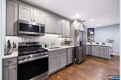 19 Franklin, Bloomfield, NJ 07103 - Photo 12
