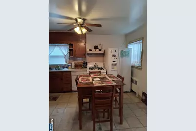 201 Hussa, Linden, NJ 07036 - Photo 14