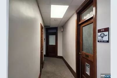 353 Broad Avenue 2nd Floor #2nd Floor, Leonia, NJ 07605 - Photo 6