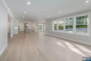 520 Clinton Ave, Wyckoff Township, NJ 07481 - Photo 10
