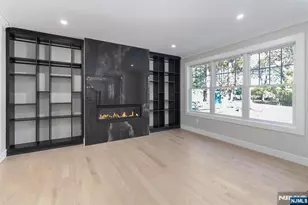 520 Clinton Ave, Wyckoff Township, NJ 07481 - Photo 4