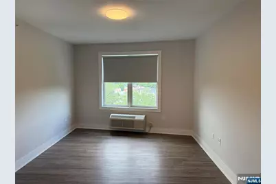 1685 Bergen Boulevard 714 #714, Fort Lee, NJ 07024 - Photo 6
