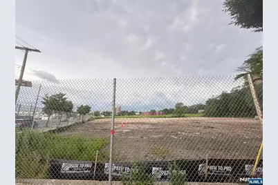 713 Frelinghuysen Avenue, Newark, NJ 07114 - Photo 6