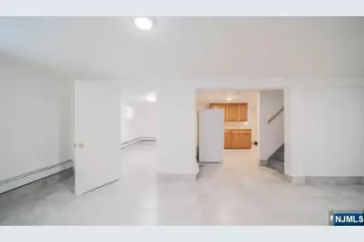 72 Brinkerhoff Terrace, Palisades Park, NJ 07650 - Photo 32