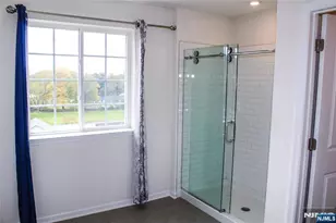 601 Charleston Dr 601, Jamesburg, NJ 08831 - Photo 24