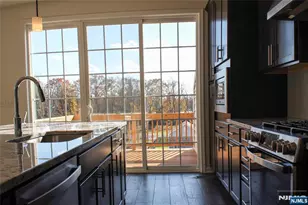 601 Charleston Dr 601, Jamesburg, NJ 08831 - Photo 14