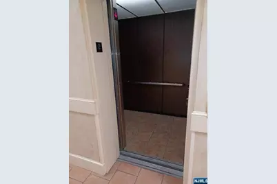 71 Franklin Turnpike 3 #3, Waldwick, NJ 07463 - Photo 4