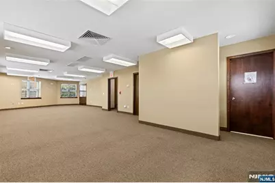 375 Broad Street, Bloomfield, NJ 07003 - Photo 18