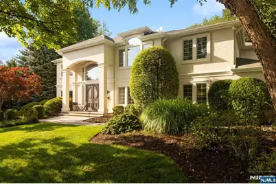 8 Church Court, Closter, NJ 07624 - Photo 2