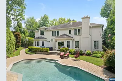 8 Church Court, Closter, NJ 07624 - Photo 32