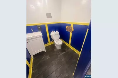 4900 Bergenline Avenue, Union City, NJ 07087 - Photo 6