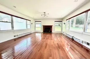 920 E Lawn Dr, Teaneck Township, NJ 07666 - Photo 6