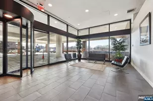 2 Executive Dr 906, Fort Lee, NJ 07024 - Photo 2