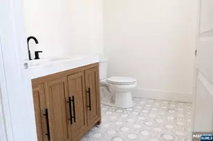 263 Arbor Rd, Franklin Lakes, NJ 07417 - Photo 6