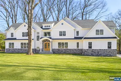 263 Arbor Road, Franklin Lakes, NJ 07417 - Photo 2