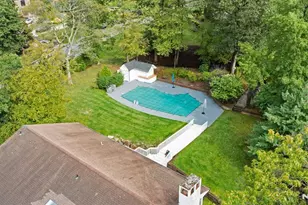 1 Hemlock Dr, Cresskill, NJ 07626 - Photo 28