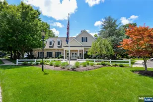 1 Woods Edge Rd, Old Tappan, NJ 07675 - Photo 36