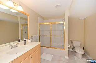 1 Woods Edge Rd, Old Tappan, NJ 07675 - Photo 28