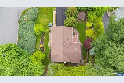 11 Michael Street, Woodcliff Lake, NJ 07677 - Photo 32