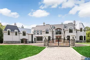 19 Rio Vista Dr, Alpine, NJ 07620 - Photo 1