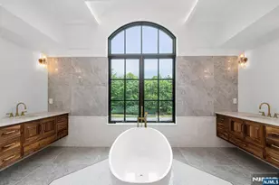 19 Rio Vista Dr, Alpine, NJ 07620 - Photo 28