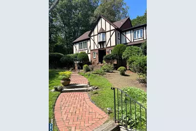 732 Mardinly Avenue, Franklin Lakes, NJ 07417 - Photo 1