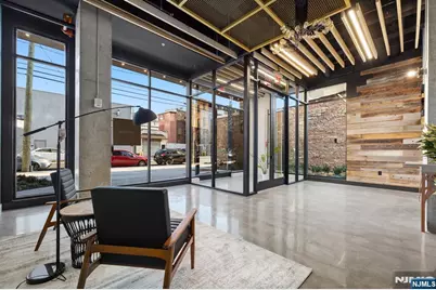 65 McWhorter 810 #810, Newark, NJ 07105 - Photo 4