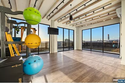 65 McWhorter 810 #810, Newark, NJ 07105 - Photo 10