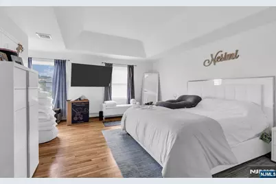 394 James Woods Court, New Milford, NJ 07646 - Photo 24