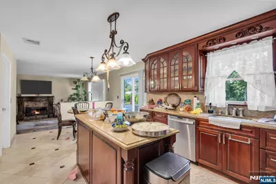 394 James Woods Court, New Milford, NJ 07646 - Photo 20