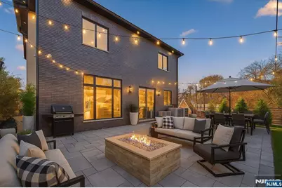 61 Edgewater Road, Cliffside Park, NJ 07010 - Photo 4