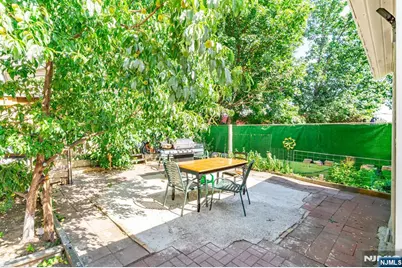 29 Dover Street, Paterson, NJ 07501 - Photo 28