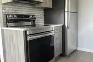 148 Undercliff Ave 2, Edgewater, NJ 07020 - Photo 1