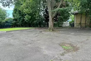 54 Stuyvesant Ave, Lyndhurst Township, NJ 07071 - Photo 6