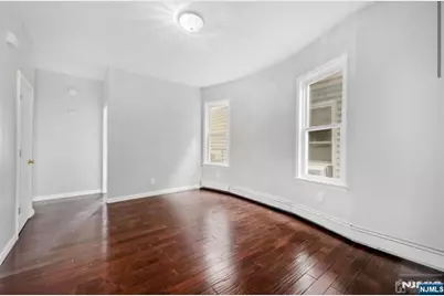 155 Myrtle Avenue, Irvington, NJ 07111 - Photo 10