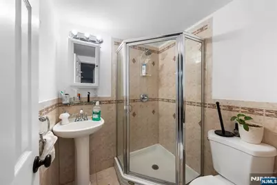 25 Evelyn Court, Maplewood, NJ 07040 - Photo 22
