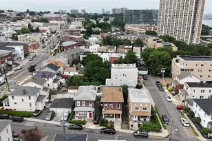 17 Laird Pl, Cliffside Park, NJ 07010 - Photo 2