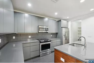 1 Executive Drive 205 #205, Fort Lee, NJ 07024 - Photo 20