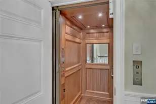 480 Knollwood Rd, Ridgewood, NJ 07450 - Photo 16