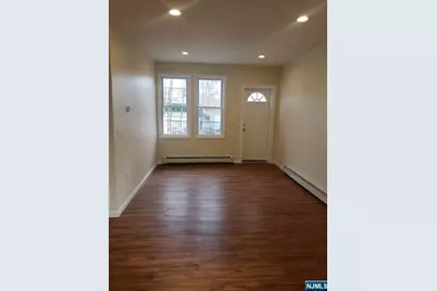 118 Fort Lee Road, Teaneck Township, NJ 07666 - Photo 2