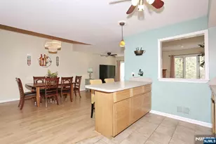 609 Glasmere Road 609, Mahwah, NJ 07430 - Photo 10