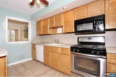 609 Glasmere Road 609 #609, Mahwah, NJ 07430 - Photo 8