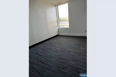 135 Fort Lee Road Ll2 #LL2, Leonia, NJ 07605 - Photo 4