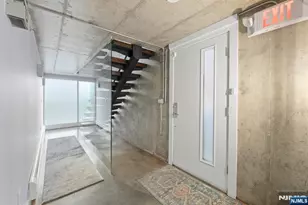 1076 River Rd, Edgewater, NJ 07020 - Photo 4