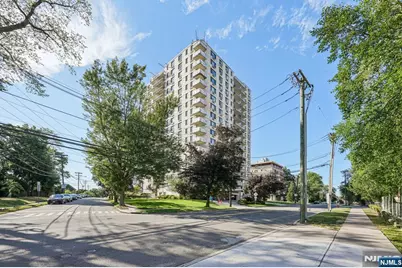 307 Prospect Avenue 16A #16A, Hackensack, NJ 07601 - Photo 10