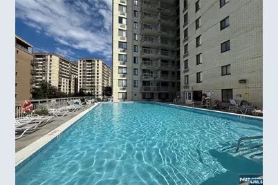 307 Prospect Avenue 16A #16A, Hackensack, NJ 07601 - Photo 32