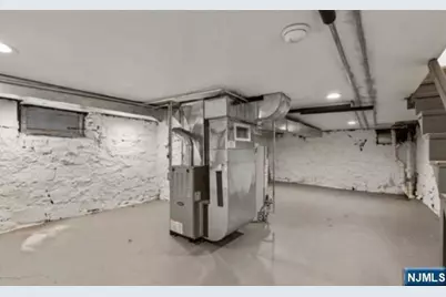 454 Undercliff Avenue, Edgewater, NJ 07020 - Photo 16