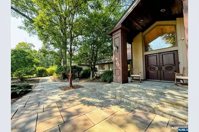 33 Woodfield Lane, Saddle River, NJ 07458 - Photo 14