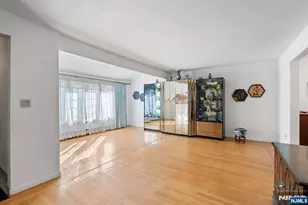 489 Maple Ave, Teaneck Township, NJ 07666 - Photo 6